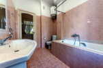 apartment in the very center A20322 For