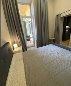 A11003 Long term rentals Flats and