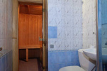 and apartments 4-room apartment in a