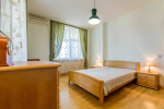 term rentals Flats and apartments