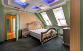 the center of Kiev, three rooms A14482