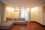 A10656 Long term rentals Flats and