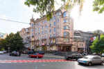 Khmelnitsky Bogdan Straße, Bezirk