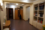 Flats and apartments Spacious 5-room