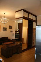 A10975 Long term rentals Flats and
