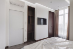 Long term rentals Flats and apartments