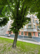 overlooking the city center A10963 Long