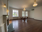 apartment with a fireplace st. Darwin