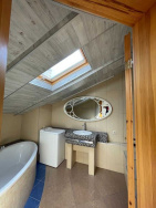 apartments Large apartment on the