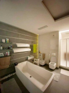 rentals Flats and apartments Spacious