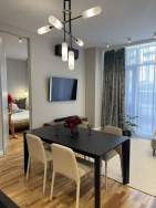 住宅区附近的公寓 A10654 长期租赁 公寓 Boulevard