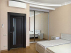 A10936 Long term rentals Flats and