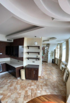 Sale Flats and apartments Spacious