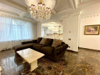premium building Novopecherskie Lipki
