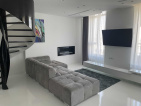 A10749 Long term rentals Flats and