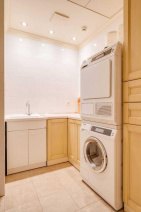 apartments Bright 4-room apartment in