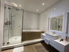 Long term rentals Flats and apartments