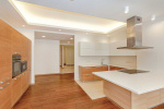 apartments Rent a five-room apartment