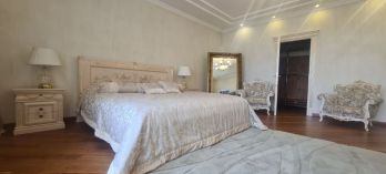  Apartment in the center of the capital