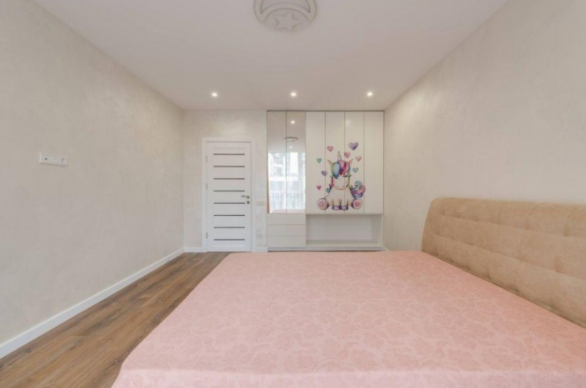 rentals Flats and apartments Spacious
