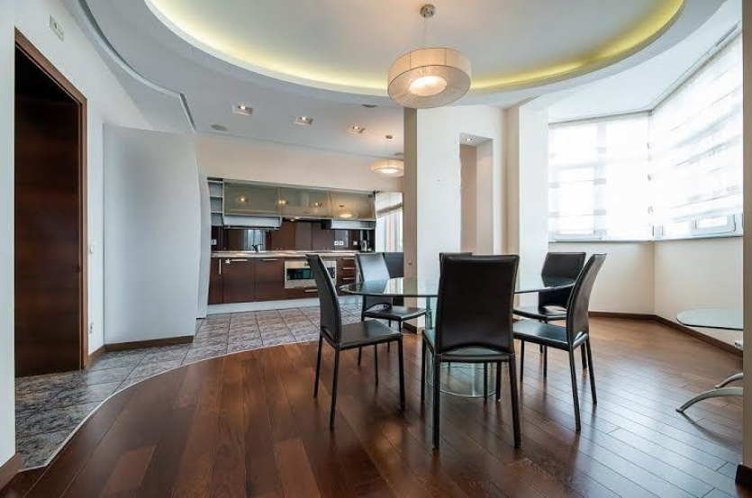 apartment on Dmitrievskaya street
