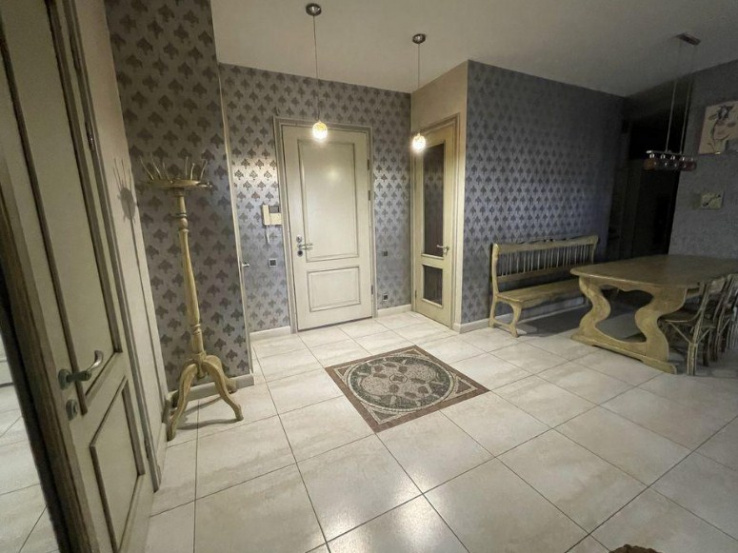 Diplomat hall A22952 Long term rentals