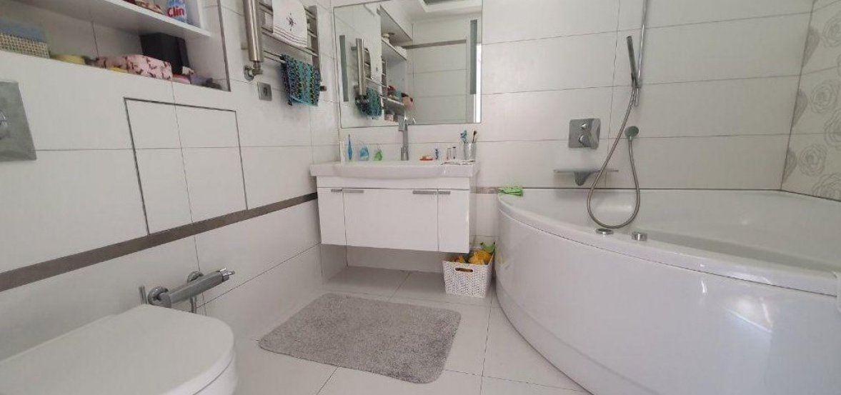 A14762 For Sale Flats and apartments