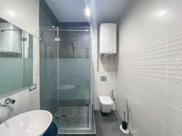 apartment on Klovsky Spusk A50285 Long