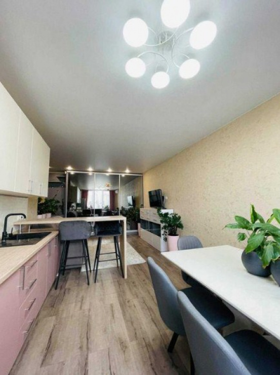 Venice A15048 For Sale Flats and