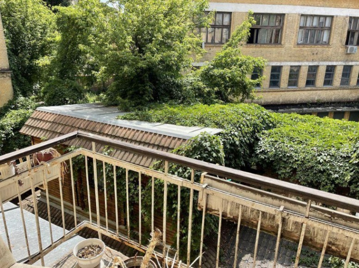 street A14792 For Sale Flats and