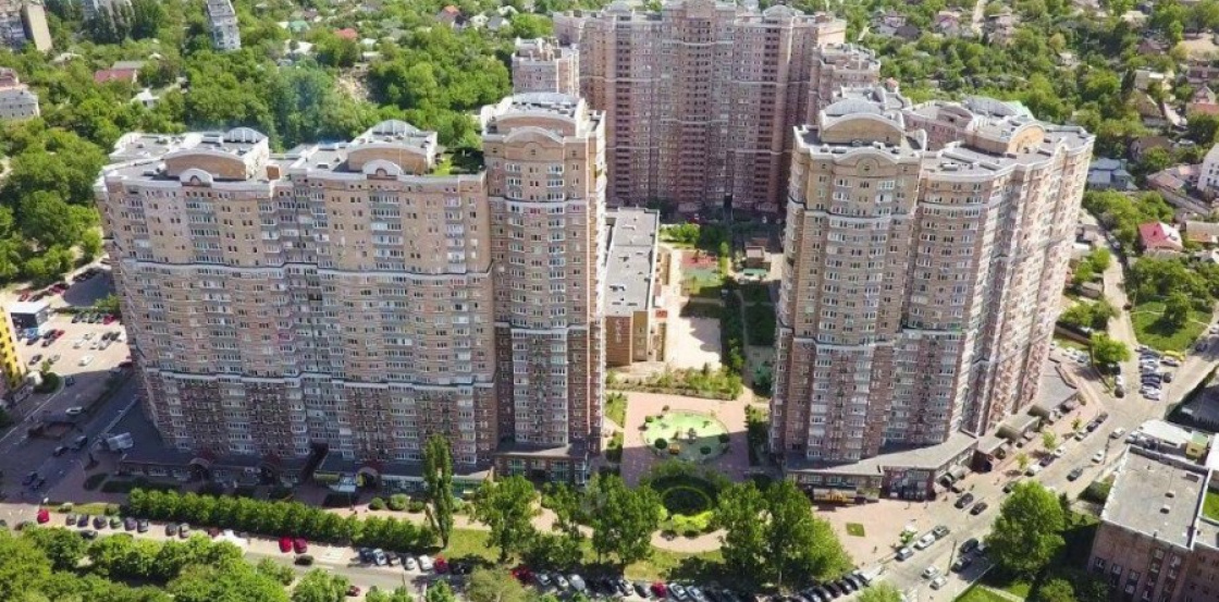 Goloseevsky district A32539 For Sale