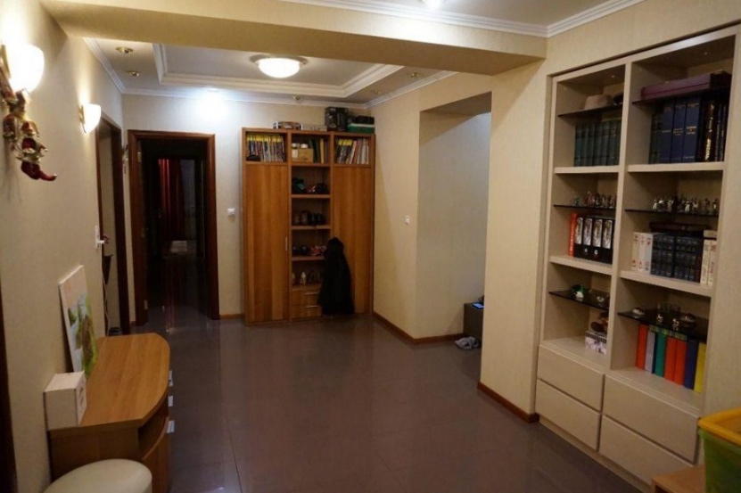 and apartments Spacious 5-room