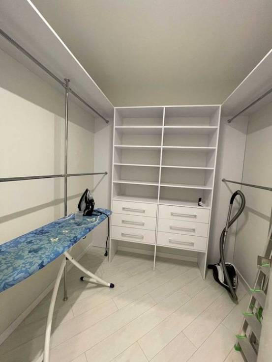 and apartments Stylish apartment in a