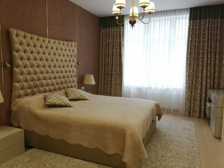 Long term rentals Flats and apartments