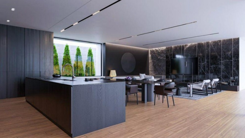 Neues modernes Haus im Dorf Chaika