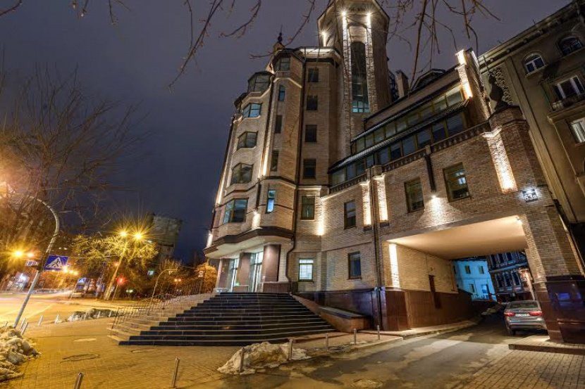 Khmelnitsky Bogdan Straße, Bezirk