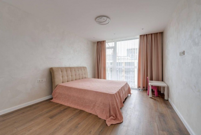rentals Flats and apartments Spacious