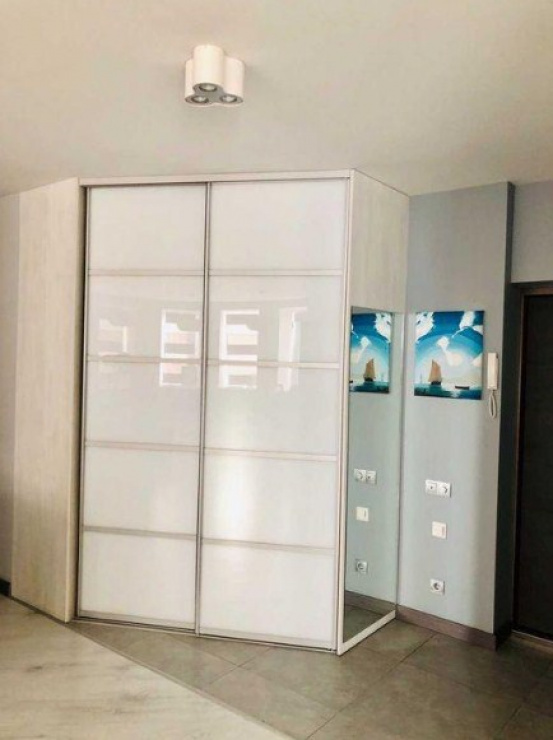 Spacious apartment in Goloseevsky