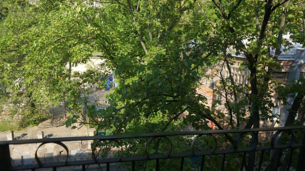 apartments 4-room apartment in a