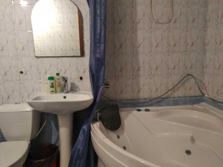 4-room apartment in a tsarist house on