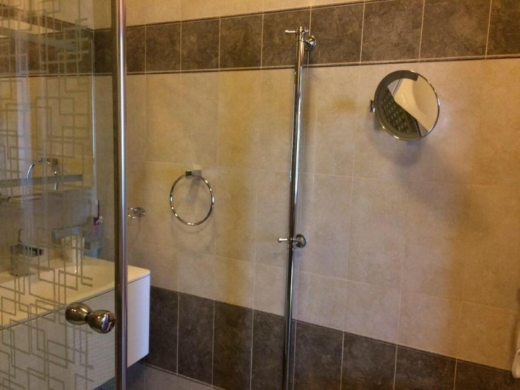 term rentals Flats and apartments Large