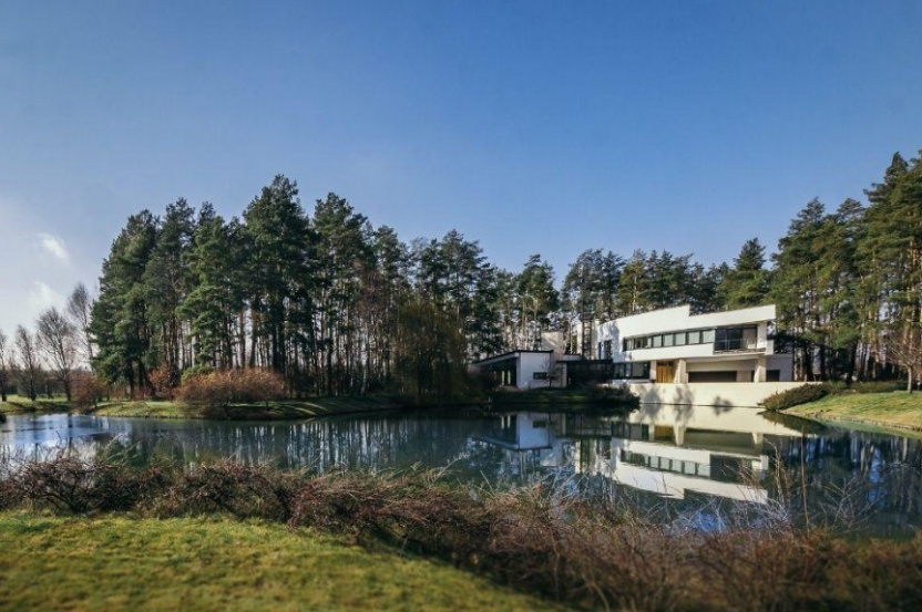 Sale Houses and villas An exquisite