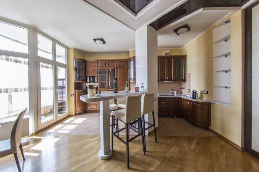 Vladimirskaya street A14807 Long term