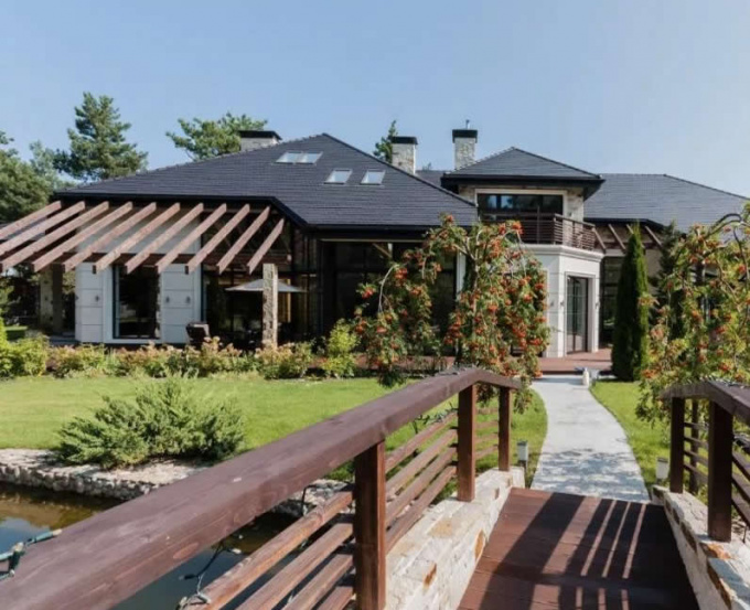 Villen Prächtiges Landhaus 10 Minuten