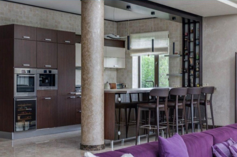 house with pool A42646 For Sale Houses