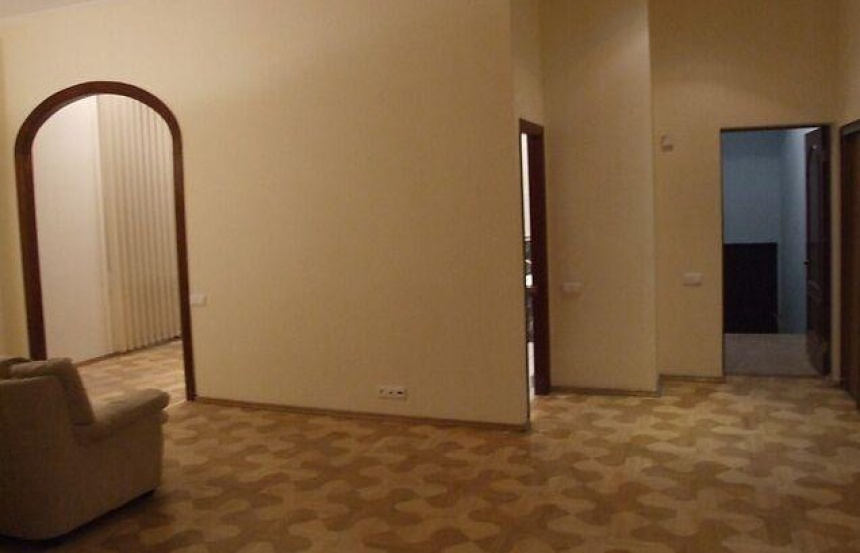 Kiev A14791 For Sale Flats and