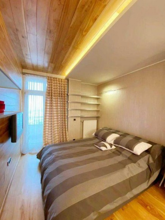 A55630 Long term rentals Flats and