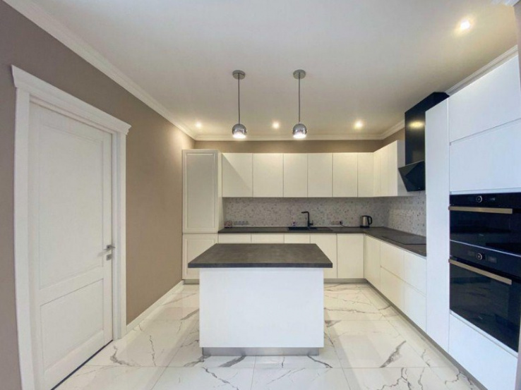 rentals Flats and apartments Excellent