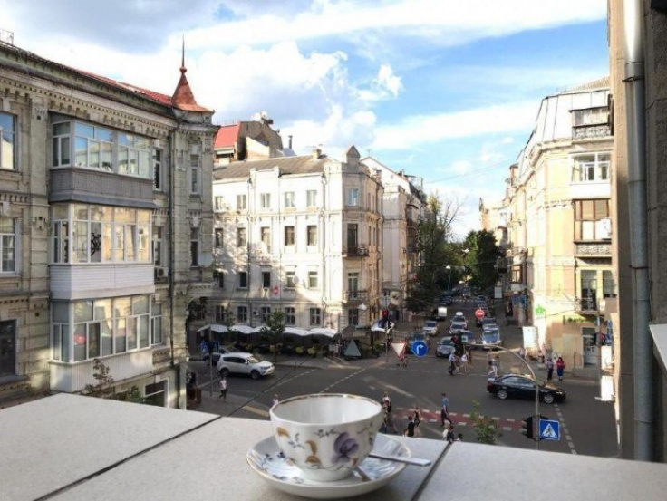 street A14832 Long term rentals Flats