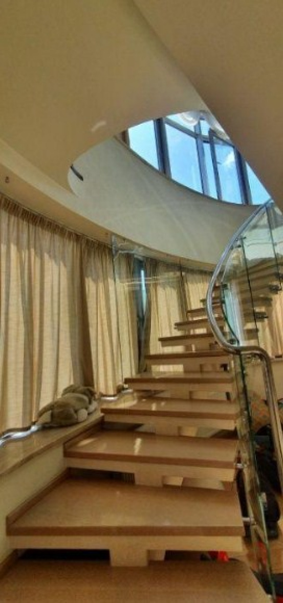 For Sale Flats and apartments Apartment